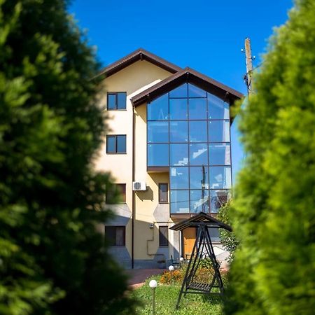 Casa Topazz Тыргу-Жиу Экстерьер фото