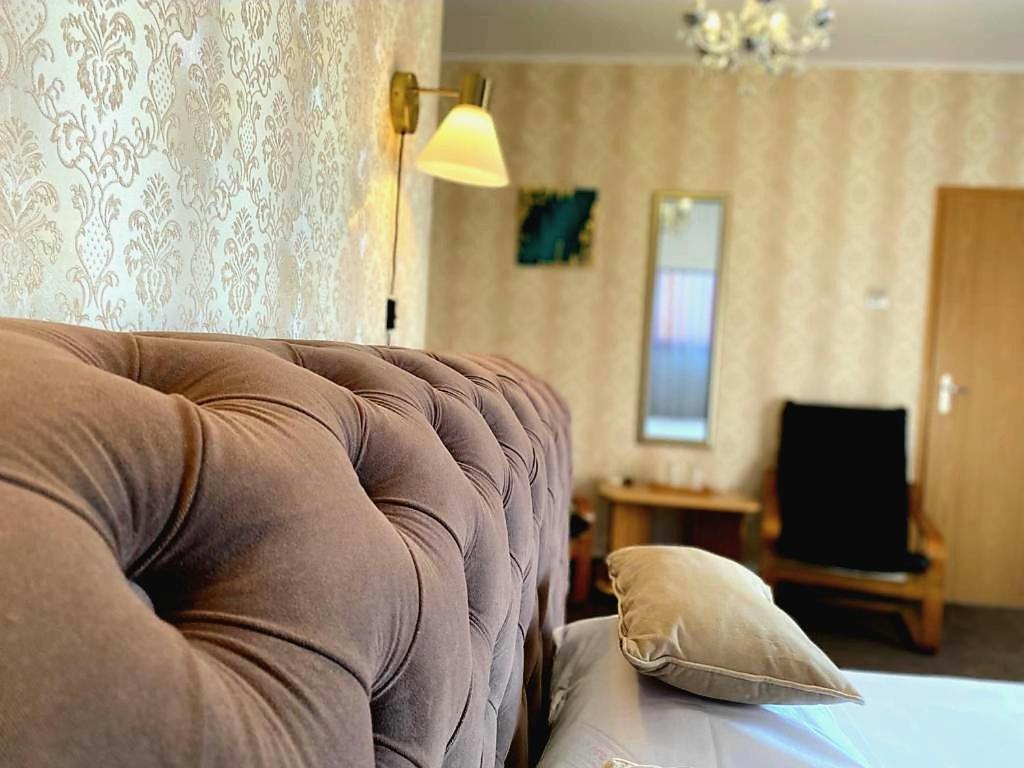 Casa Topazz Тыргу-Жиу Экстерьер фото